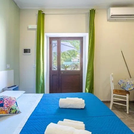 Casacecilia Relax Гостевой дом Сиракузы